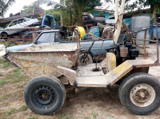 รถดั๊มเปอร์พร้อมใช้งาน