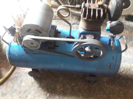 ขาย !! ปั้มลม.PUMA.ขนาด1/3แรง1สูบ.36ลิตร.พร้อมใช้งาน