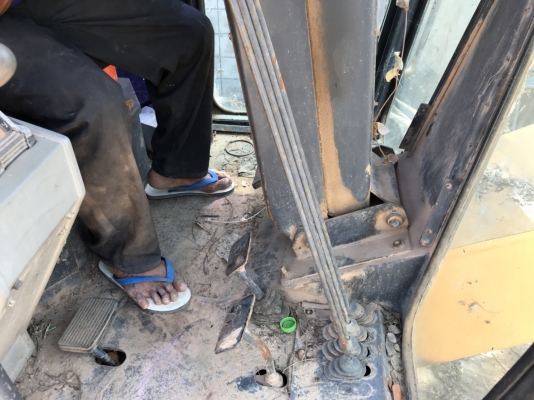 ขาย 1,050,000 รถเกรด GALION 850B ทำงาน 10,466 ชม (ป้ายแดง จาก อริยะ) เครื่องดี เกียร์แรง ระบบไฮโดรลิกเยี่ยม สภาพพร้อมทำงาน เอกสารเล่มทะเบียน ภาษีไม่ขาด