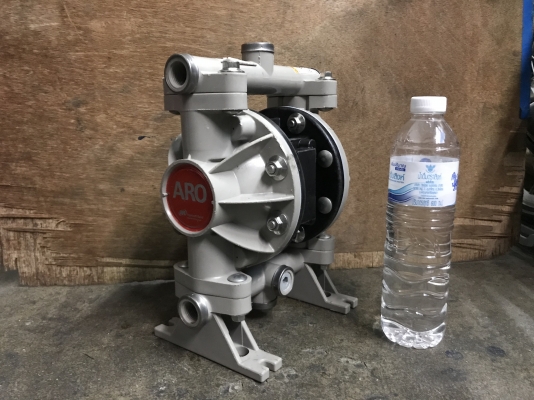 ขายปั้มไดอะแฟรม โครงสร้างพลาสติก ARO made in USA. สภาพสวยมาก ดูดแรง พร้อมใช้งาน