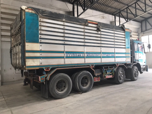 ขายรถ 12 ล้อ 2 เพลา HINO PROFIT คัสทรี GN2PPD ปี.52    ราคา.1,200,000 ต่อรอง เครื่อง P11C-TR (330 แรง คอมมอลเร็ว ) 7 เกียร์ มีระบบลำโพงลากลูก ยางต้องเปลี่ยน กระบะมิเนียมคอกเกษตรดั้ม อู่.ซุ้นชัย ยาว 6.40 ม.สูง.2.10 ม. น้ำหนัก 12,000 กก. ช่วงล้าง ZM-10 น๊อด