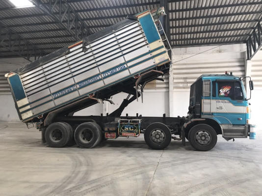 ขายรถ 12 ล้อ 2 เพลา HINO PROFIT คัสทรี GN2PPD ปี.52    ราคา.1,200,000 ต่อรอง เครื่อง P11C-TR (330 แรง คอมมอลเร็ว ) 7 เกียร์ มีระบบลำโพงลากลูก ยางต้องเปลี่ยน กระบะมิเนียมคอกเกษตรดั้ม อู่.ซุ้นชัย ยาว 6.40 ม.สูง.2.10 ม. น้ำหนัก 12,000 กก. ช่วงล้าง ZM-10 น๊อด