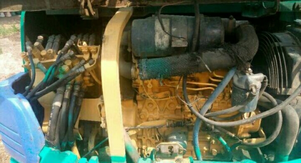 ขาย!! >>> Komatsu Pc40 รุ่น 7 เอกสารอินวอย รถพร้อมใช้งาน <<< เบอร์ติดต่อ 098-7155789 086-4631102