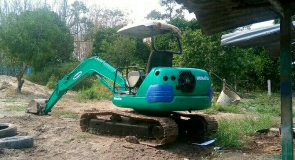ขาย!! >>> Komatsu Pc40 รุ่น 7 เอกสารอินวอย รถพร้อมใช้งาน <<< เบอร์ติดต่อ 098-7155789 086-4631102