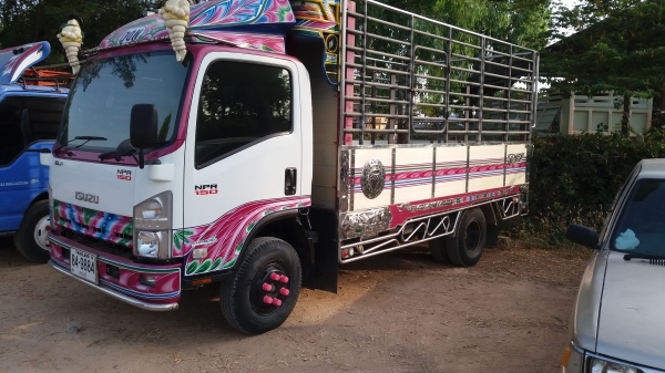 รถ isuzu npr 150 ปี55 รถห้างแท้