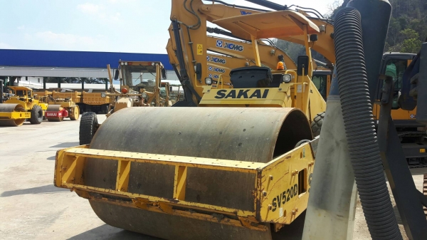 รถบด SAKAI SV 520 D รถเก่าญี่ปุ่นราคา 1,800,000 รถ กทม รถบด SAKAI SV 520 D รถเก่าญี่ปุ่นราคา 1,800,000 รถ กทม