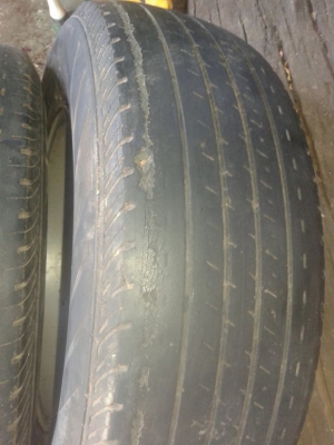 แม็กวีโก้5รูสวยๆพร้อมยาง215 70 ขอบ15ปี13 4เส้น