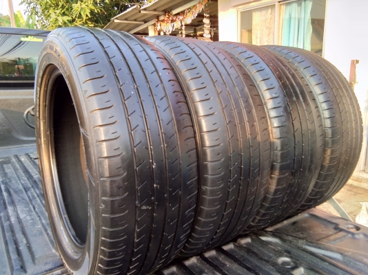 Dunlop 215/55R17 ปี 14