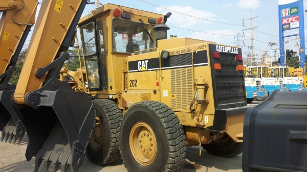 รถเกรด CAT 140H ราคา 4,400,000 รถ กทม.
