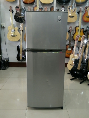 ตู้เย็น LG 6.6 คิว 2 ประตู รุ่น GN-V212SL สีเทา สภาพใหม่