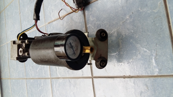 ปั๊มลม 12v