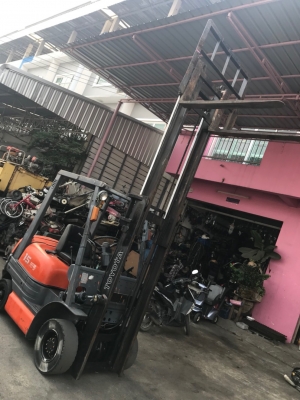 รถโฟล์คลิฟต์TOYOTA 1.5ton รถโฟล์คลิฟต์TOYOTA 1.5ton