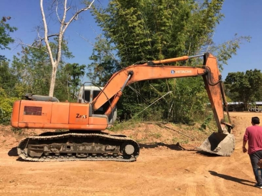 ขาย 890,000 HITACHI zx 200-1 เครื่องดี ไฟฟ้าครบ ปั้มแรง เอวแน่น ช่วล่างดี เล่มทะเบียน มี 2 คัน รถอยู