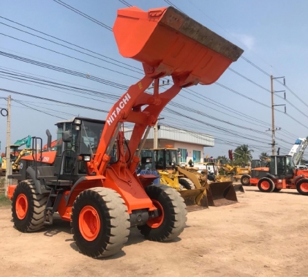 ขายรถตักล้อยาง HITACHI ZW250 รถนอกนำเข้าจากญี่ปุ่น สภาพสวยพร้อมใช้งาน มีVDOการทำงานครับ ขายรถตักล้อยาง HITACHI ZW250 รถนอกนำเข้าจากญี่ปุ่น สภาพสวยพร้อมใช้งาน มีVDOการทำงานครับ