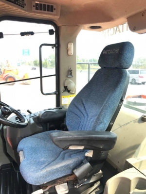 ขายรถตักล้อยาง HITACHI ZW250 รถนอกนำเข้าจากญี่ปุ่น สภาพสวยพร้อมใช้งาน มีVDOการทำงานครับ ขายรถตักล้อยาง HITACHI ZW250 รถนอกนำเข้าจากญี่ปุ่น สภาพสวยพร้อมใช้งาน มีVDOการทำงานครับ