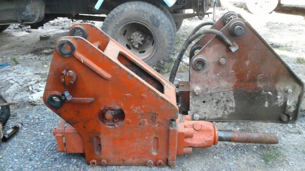 หัวแย็ก 120 Npk แจ๊กติ้ อันล่ะ 100000 ใช้งานอยู่ สนใจติดต่อได้ที่ 0819911349 ตุ๊ก ต่อลองราคาได้ครับ