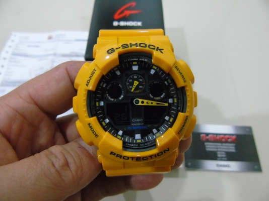 นาฬิกา CASIO G-shock รุ่น GA-100A-9ADR ของแท้ สีเหลือง ของใหม่ ส่งฟรี