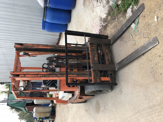 โฟล์คลิฟท์ Toyota 2.5 ตัน