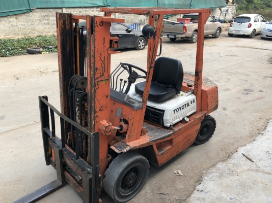 โฟล์คลิฟท์ Toyota 2.5 ตัน โฟล์คลิฟท์ Toyota 2.5 ตัน