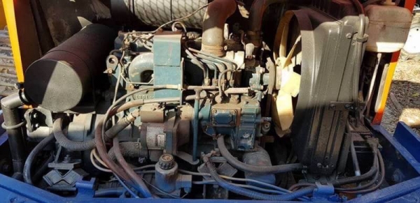 kubota kh33 เครื่องสี่สูบสภาพดี เก่าญี่ปุ่นมีใบอินวอยไม่เคยใช้ในไทย kubota kh33 เครื่องสี่สูบสภาพดี เก่าญี่ปุ่นมีใบอินวอยไม่เคยใช้ในไทย