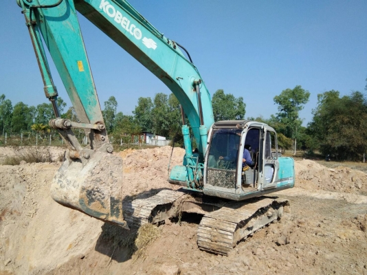 ขายด่วน KOBELCO MART SIX-YN07 ไฟฟ้าสมบูรณ์ รถพร้อมลุยงาน เครื่องปั้มดี รถทำงานดีไม่โหลด เอกสารใแจ้งจำหน่าย สนใจสอบถาม 093-0764943  088-3223272 K ตั้ม