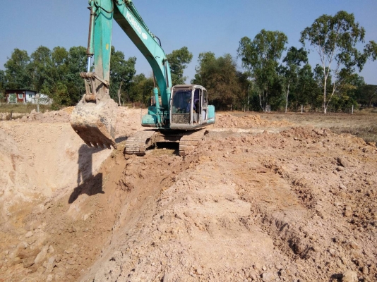 ขายด่วน KOBELCO MART SIX-YN07 ไฟฟ้าสมบูรณ์ รถพร้อมลุยงาน เครื่องปั้มดี รถทำงานดีไม่โหลด เอกสารใแจ้งจำหน่าย สนใจสอบถาม 093-0764943  088-3223272 K ตั้ม