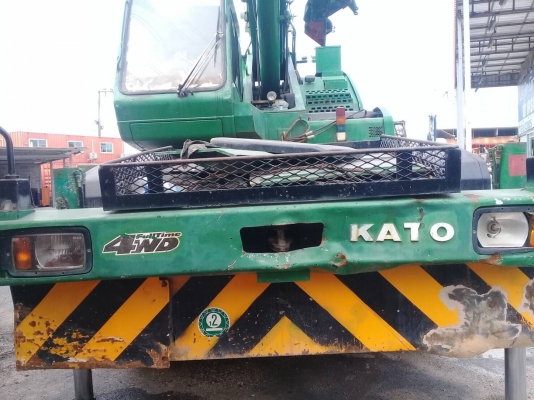 ขาย!! รถเครน KATO KR25H-V3 ขาย!! รถเครน KATO KR25H-V3