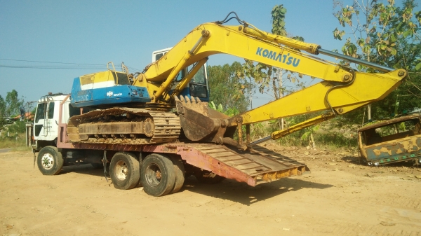 ขายด่วนแพ็คคู่เทเลอร์+แบ็คโฮพร้อมใช้งาน ขายด่วนแพ็คคู่เทเลอร์+แบ็คโฮพร้อมใช้งาน