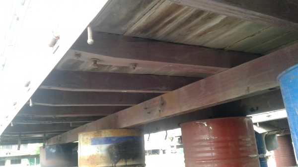 ขาย 48,000 กระบะใส่6ล้อฮีโน่ เมก้า ยาว5.50ม. ขาย 48,000 กระบะใส่6ล้อฮีโน่ เมก้า ยาว5.50ม.