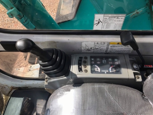 ขายรถแบคโฮ KOBELCO SK60 MARK 5 คอนโทรลสั้น รถนอกนำเข้าจากญี่ปุ่น สภาพสวยพร้อมใช้ มีVDOการทำงานครับ