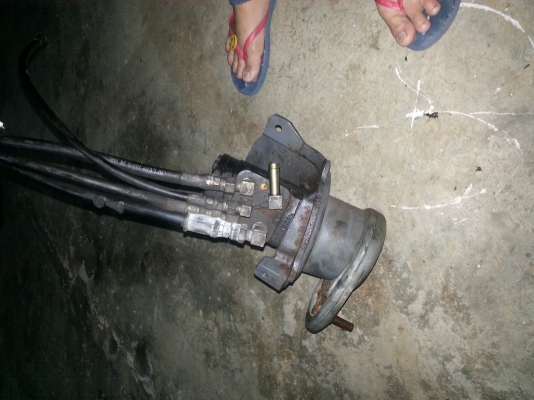 มอเตอ+ปั้มไฮโดรลิคโฟคลิฟ6000บาท โท0643130366