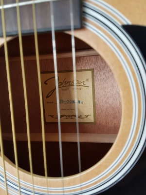 กีต้าร์โปร่ง Johnson 41 นิ้ว รุ่น JD-20M-NA สีไม้ด้าน ด้านข้างและหลังไม้มะฮอกกานี ของใหม่ งานสวย กีต้าร์โปร่ง Johnson 41 นิ้ว รุ่น JD-20M-NA สีไม้ด้าน ด้านข้างและหลังไม้มะฮอกกานี ของใหม่ งานสวย