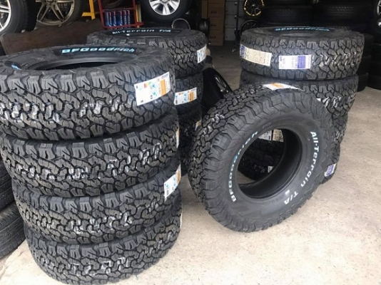 ขายยางใหม่ BF KO2  เส้นละ 7500