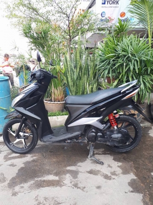 Mio 125 สีดำเทา (ล้อแม็กซ์) ปี 2554 รถหล่อเร้าใจ เครื่องเดิม เท่ห์บาดใจ