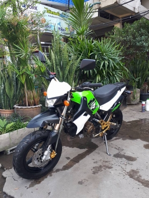 NEW Kawasaki KSR รุ่น PRO ปลายปี 2557 สีเขียวดำ ( สตาร์ทมือคลัชมือ) หล่อเท่ห์ฝุดๆ