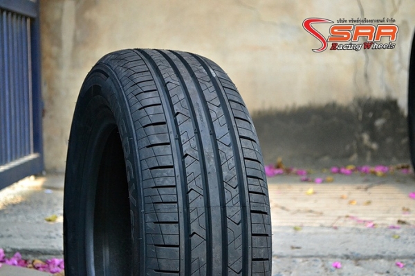 HANKOOK KINERGY EX 185/65R14 เส้นละ 1,350 บาท