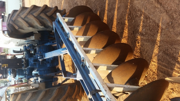 ขายฟอร์ด 77 ที 3 สภาพสวย พร้อใช้งาน