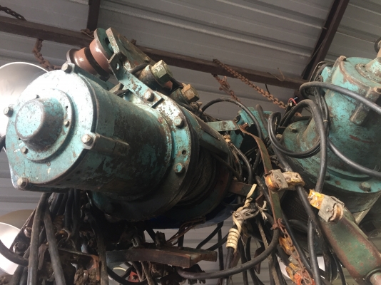 ขายรอกสลิงไฟฟ้า 1ตัน มี3ตัว รีโมท ล้อ สายรอกครบครับ ใช้งานได้ทุกตัว ถอดมาจากโรงงาน