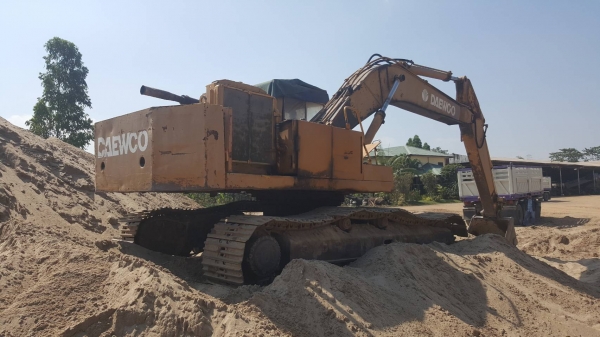 ขาย แบคโฮ DAEWOO DH200LC เครื่องเดิม ปั้มดี ช่วงล่างตัวเดินเสียหนึ่งข้าง รถใช้งานอยู่ เอกสารใบซื้อขาย ขาย แบคโฮ DAEWOO DH200LC เครื่องเดิม ปั้มดี ช่วงล่างตัวเดินเสียหนึ่งข้าง รถใช้งานอยู่ เอกสารใบซื้อขาย