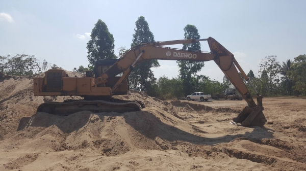 ขาย แบคโฮ DAEWOO DH200LC เครื่องเดิม ปั้มดี ช่วงล่างตัวเดินเสียหนึ่งข้าง รถใช้งานอยู่ เอกสารใบซื้อขาย ขาย แบคโฮ DAEWOO DH200LC เครื่องเดิม ปั้มดี ช่วงล่างตัวเดินเสียหนึ่งข้าง รถใช้งานอยู่ เอกสารใบซื้อขาย