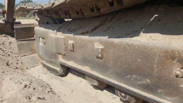 ขาย แบคโฮ DAEWOO DH200LC เครื่องเดิม ปั้มดี ช่วงล่างตัวเดินเสียหนึ่งข้าง รถใช้งานอยู่ เอกสารใบซื้อขาย ขาย แบคโฮ DAEWOO DH200LC เครื่องเดิม ปั้มดี ช่วงล่างตัวเดินเสียหนึ่งข้าง รถใช้งานอยู่ เอกสารใบซื้อขาย