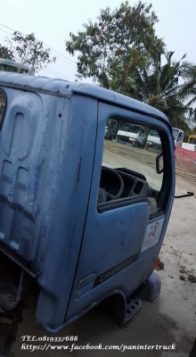 *สินค้าถูก มาเพิ่มคะ*สินค้าเก่านอก หัวเก๋งรถบรรทุก 4ล้อใหญ่ ,6 ล้อเล็ก / CABIN NISSAN รุ่น : CABSTAR  *ตาเหลี่ยม* ราคาเพียง 22,000 บาท สนใจรีบติดต่อ 0819337688