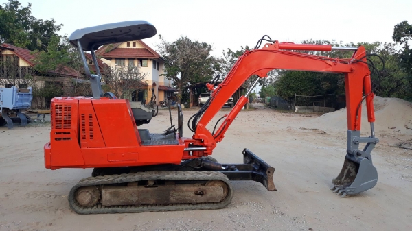 ขาย แบคโฮ IHI IS-35GX3 เครื่องดี ปั้มดี ช่วงล่างเต็ม เอกสารใบซื้อขาย