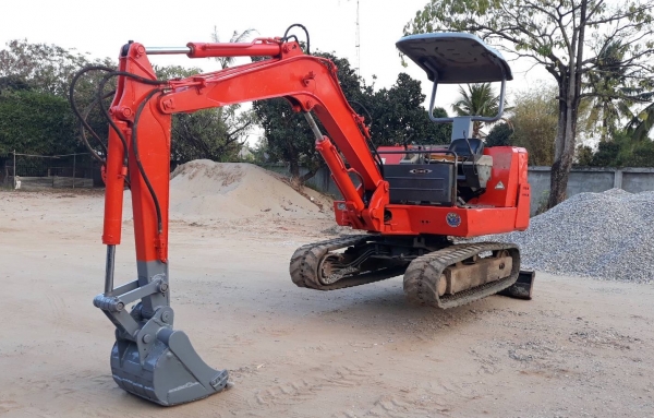 ขาย แบคโฮ IHI IS-35GX3 เครื่องดี ปั้มดี ช่วงล่างเต็ม เอกสารใบซื้อขาย