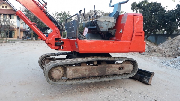 ขาย แบคโฮ IHI IS-35GX3 เครื่องดี ปั้มดี ช่วงล่างเต็ม เอกสารใบซื้อขาย