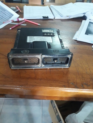 ขายกล่องควบคุม cat 318D ขายกล่องควบคุม cat 318D