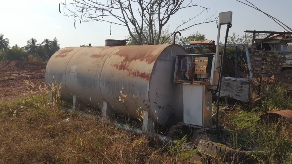 ขาย ถังน้ำมัน 5,500 ลิตร พร้อมหัวจ่าย ถังสวยไม่ผุ ราคาต่อรองได้ ขาย ถังน้ำมัน 5,500 ลิตร พร้อมหัวจ่าย ถังสวยไม่ผุ ราคาต่อรองได้