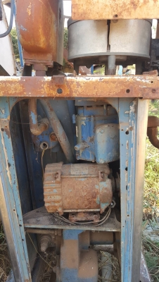 ขาย ถังน้ำมัน 5,500 ลิตร พร้อมหัวจ่าย ถังสวยไม่ผุ ราคาต่อรองได้ ขาย ถังน้ำมัน 5,500 ลิตร พร้อมหัวจ่าย ถังสวยไม่ผุ ราคาต่อรองได้