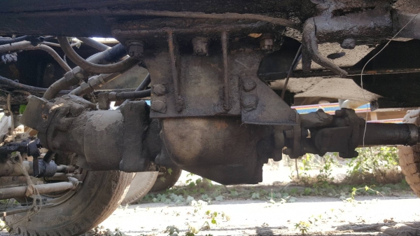 ขาย แบคโฮล้อยาง KOMATSU HW60 ขับเคลื่อนเพลาเดียว ทำงานช้าหน่อยต้องเช็คปั้มไฮดรอริค ราคาต่อรองได้