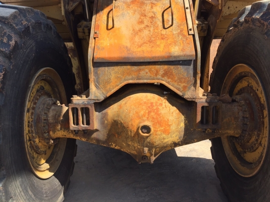 ขายรถตัก CATERPILLAR 988B รถนำเข้าจากญี่ปุ่นแท้ๆ บุ้งกี๋ขนาด 4.5 คิว เครื่อง เกียร์ ปั้ม สมบูรณ์พร้อมใช้ครับ ติดต่อ 063-9316985 ID LINE : 0639316985